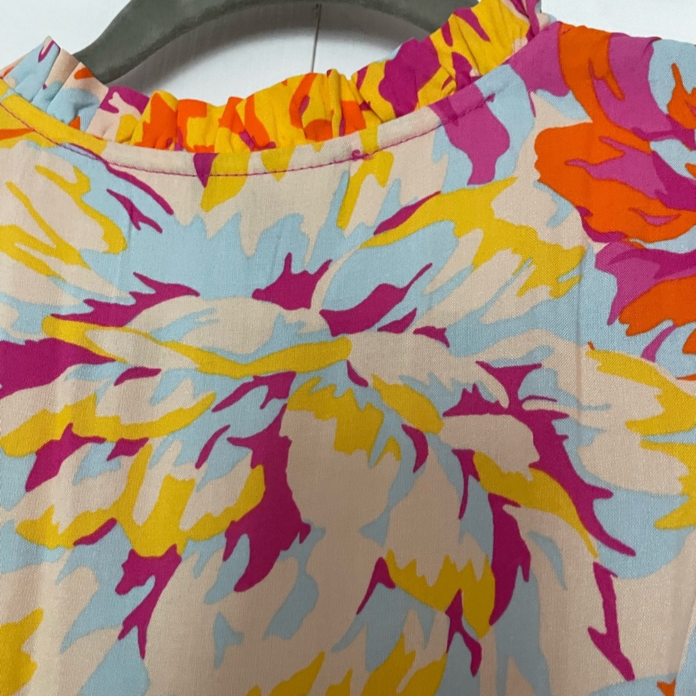 Floral Sleeveless Maxi Dress - Picture 8 of 12